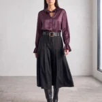 Pleated pants with belt